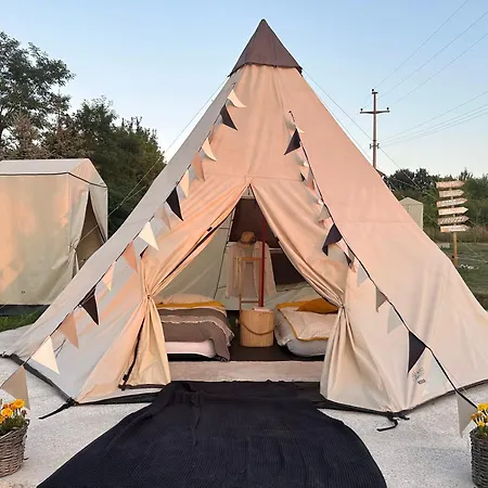 ラグジュアリーテント Smart Glamp *