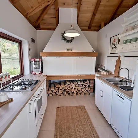 ラグジュアリーテント Smart Glamp Bukovik